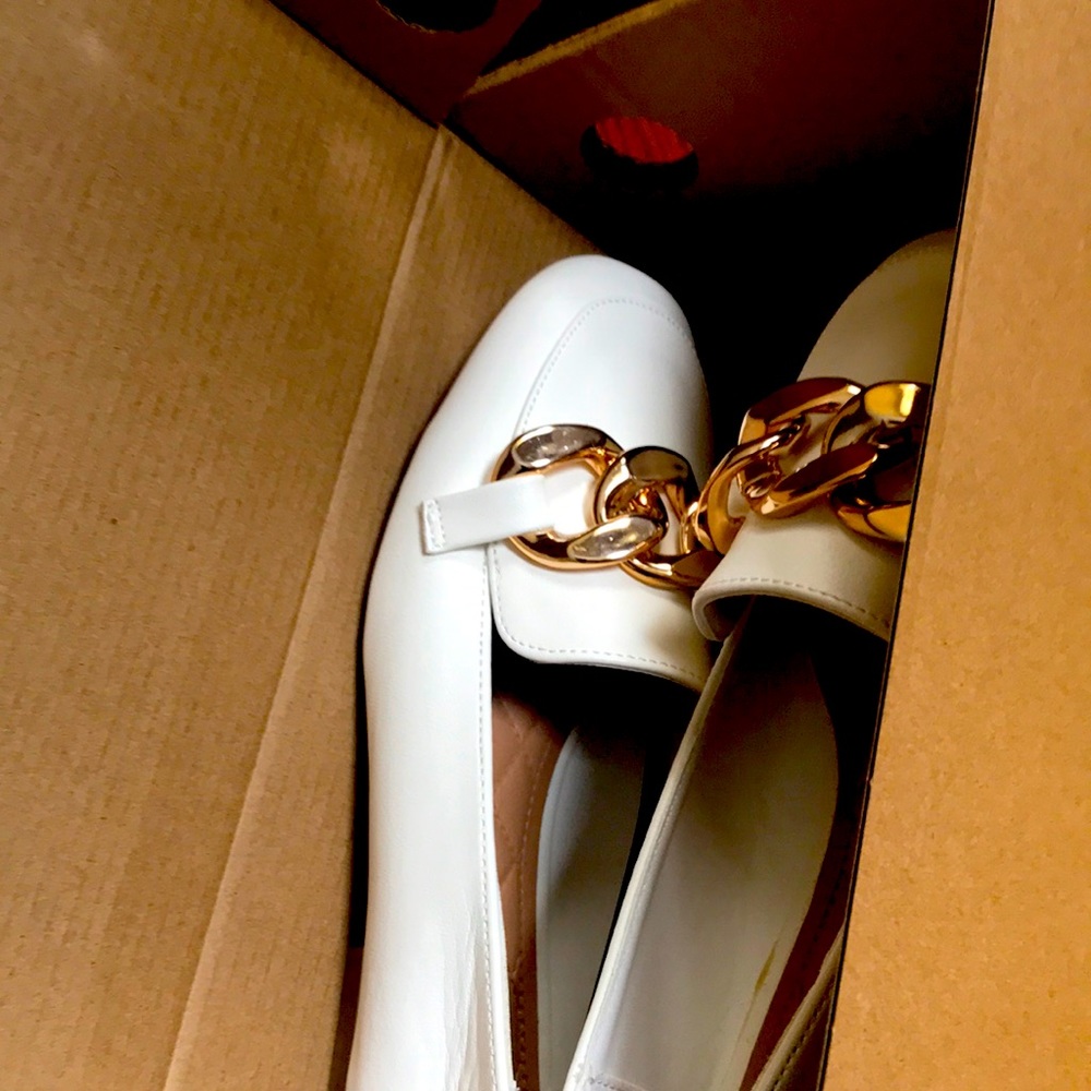 WOMEN SHOES